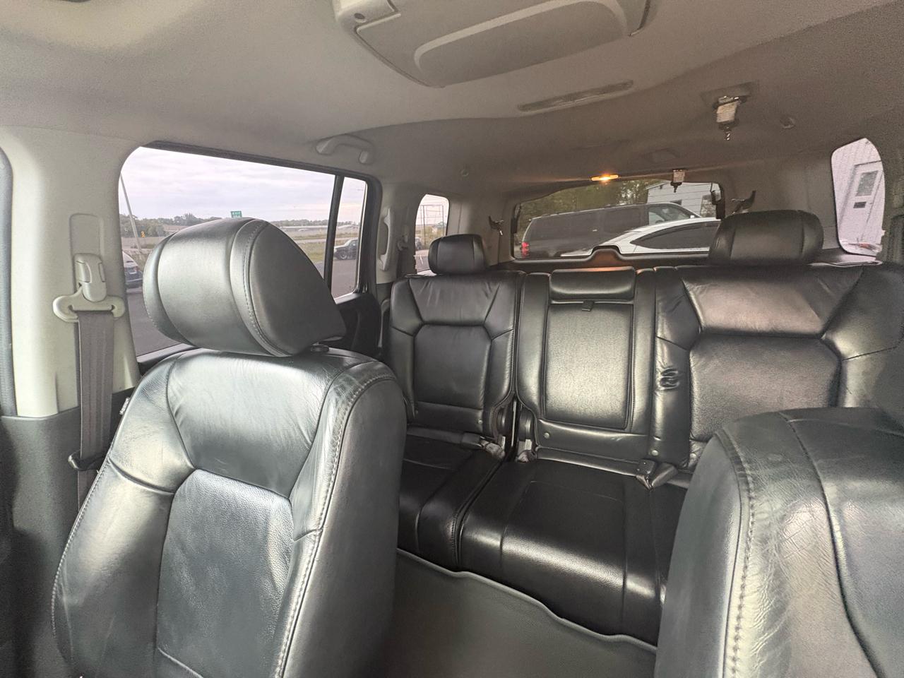 Honda Pilot 2WD 4dr EX-L 2011