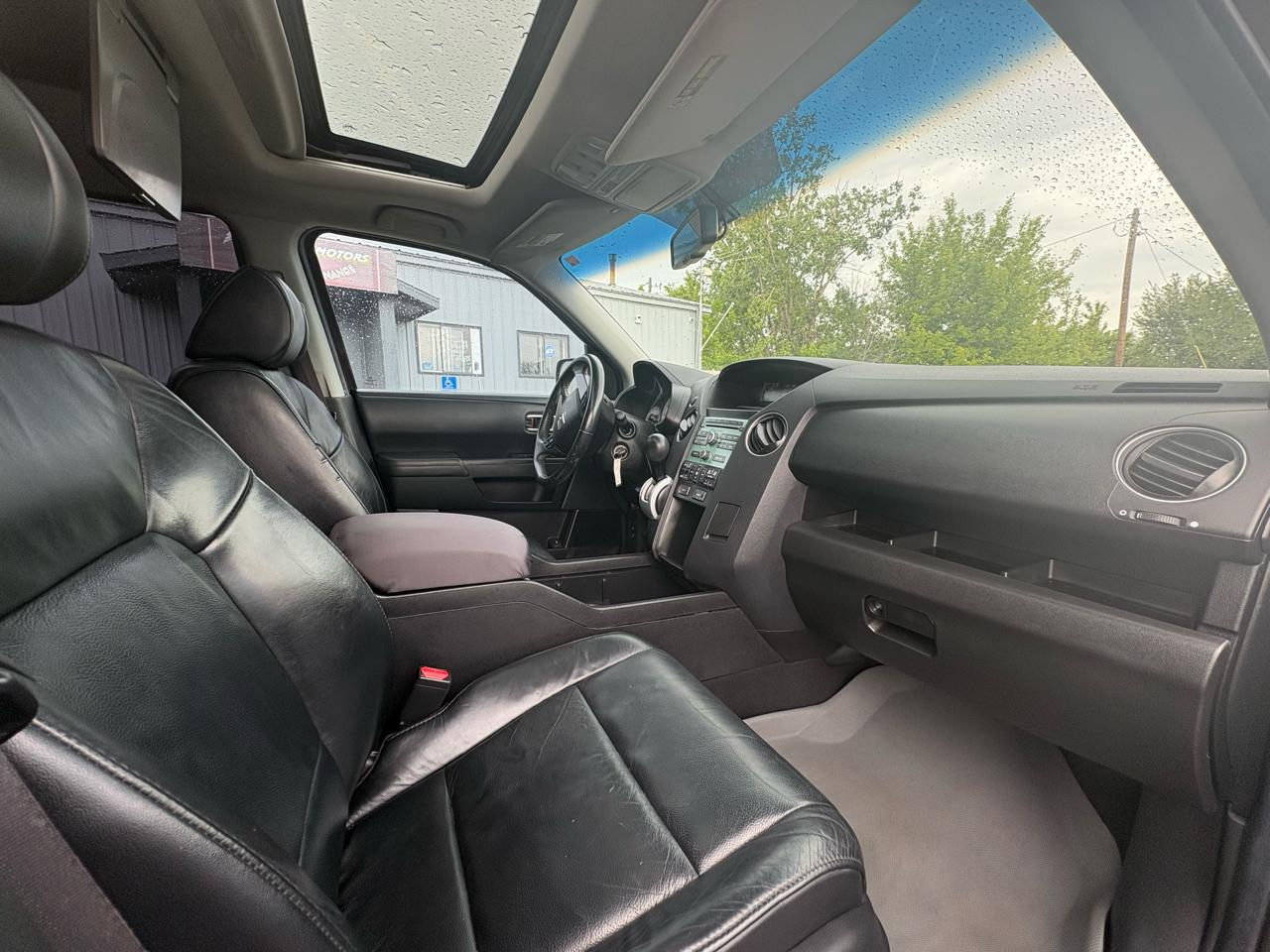 Honda Pilot 2WD 4dr EX-L 2011