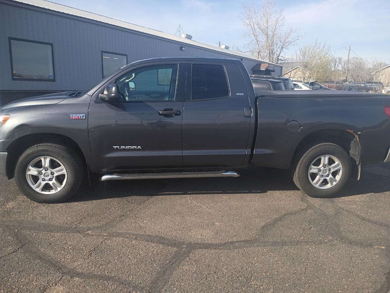 Toyota Tundra Tundra-Grade 5.7L FFV Double Cab 4WD 2012