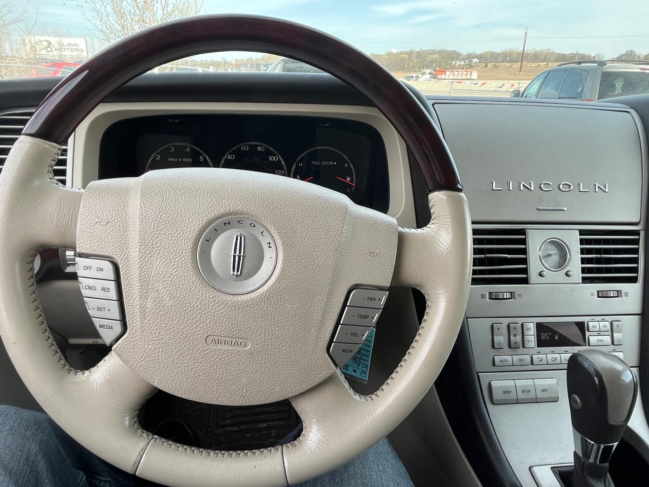 Lincoln Aviator  2003