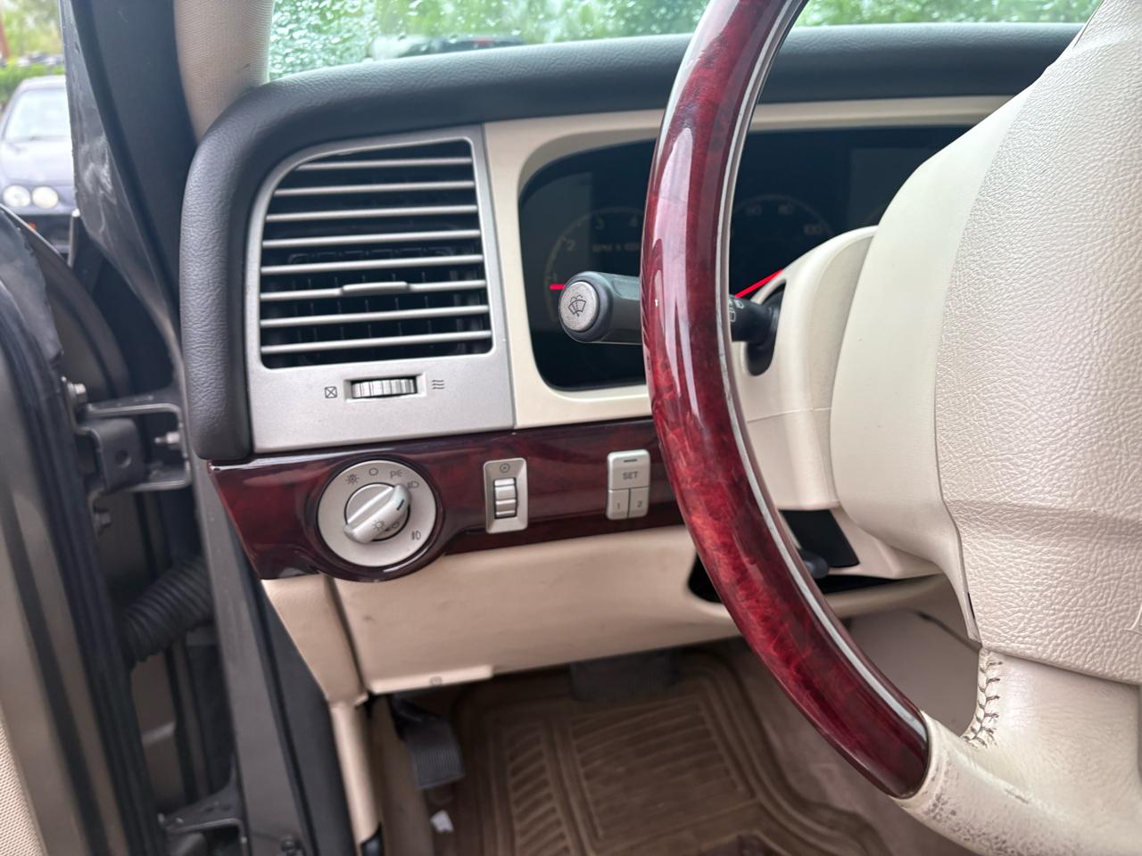 Lincoln Aviator AWD Premium 2003