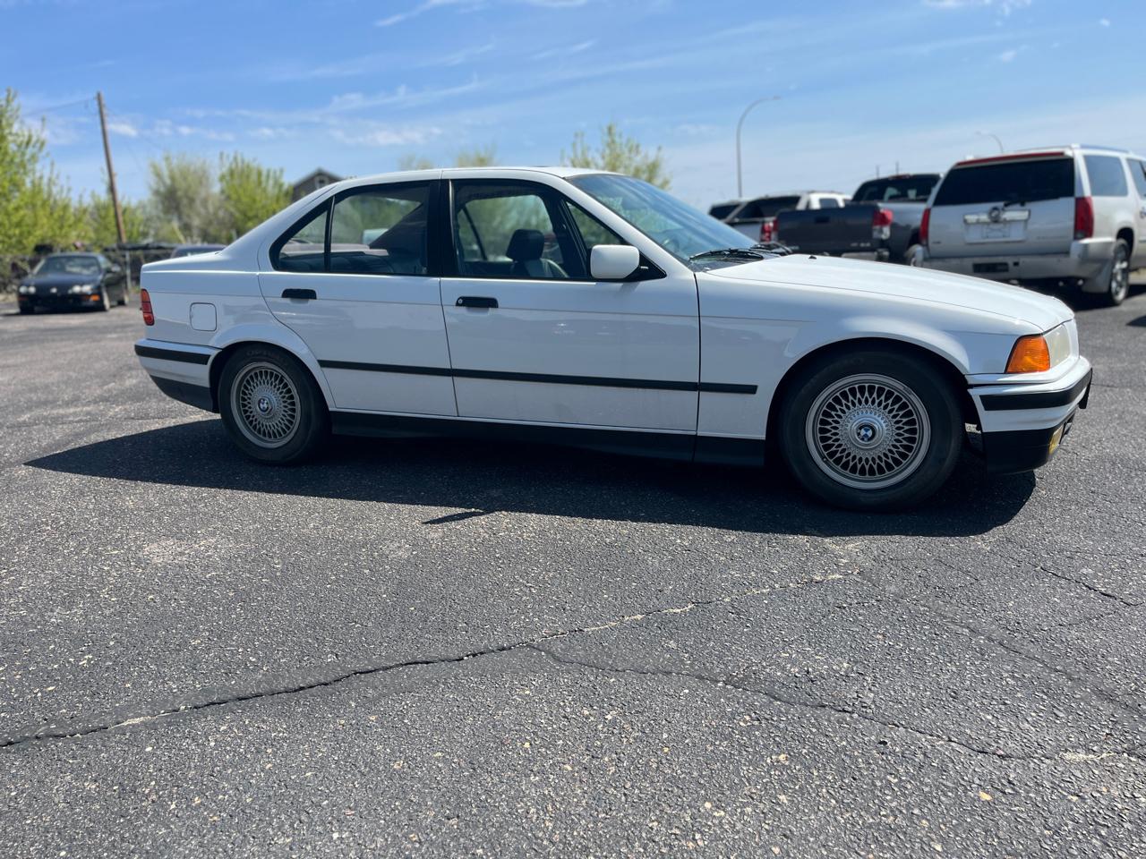 BMW 3-Series  1993