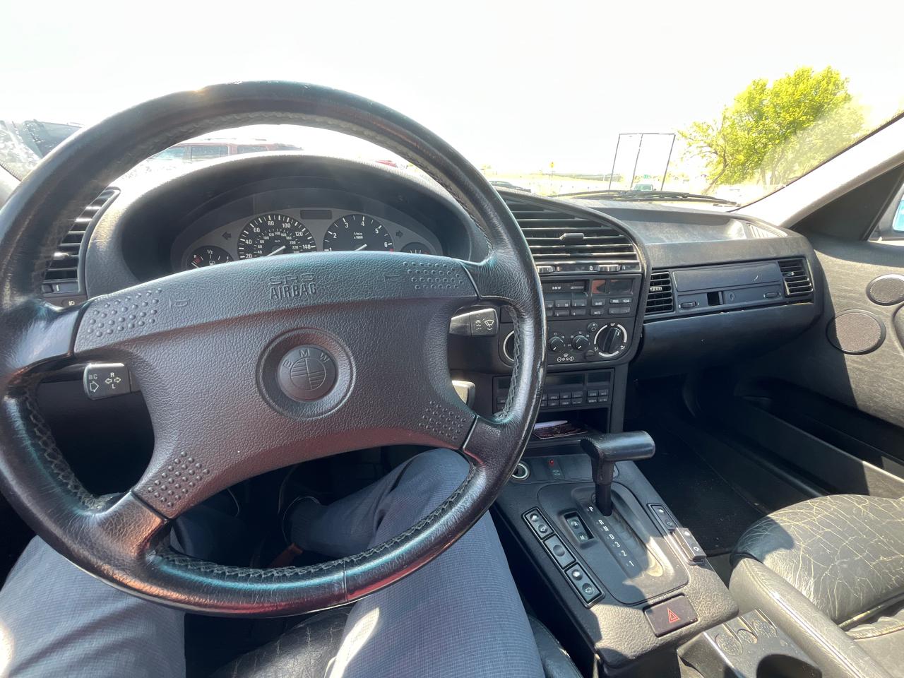 BMW 3-Series  1993
