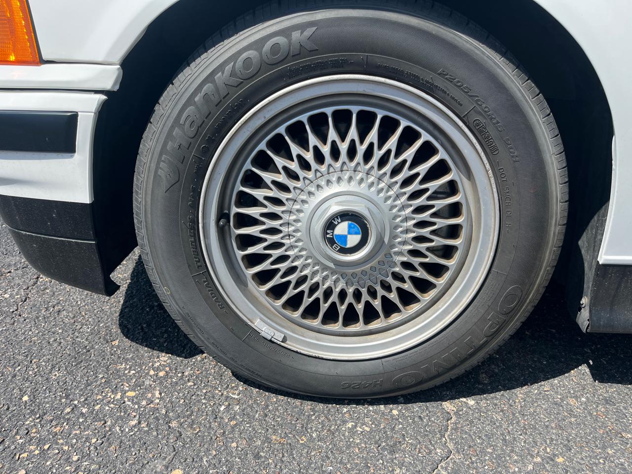 BMW 3-Series  1993