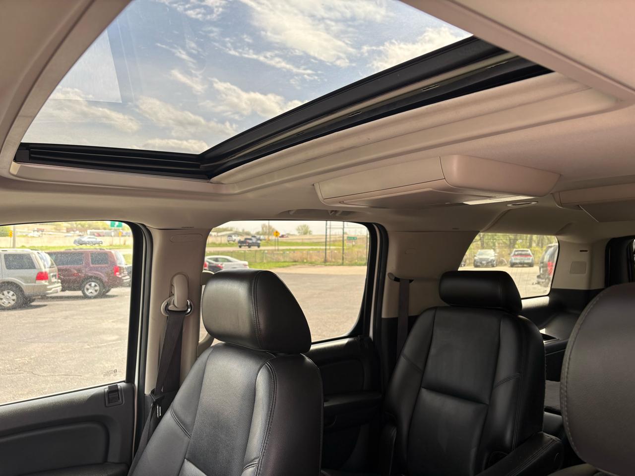 Chevrolet Suburban 4WD 4dr 1500 LTZ 2009