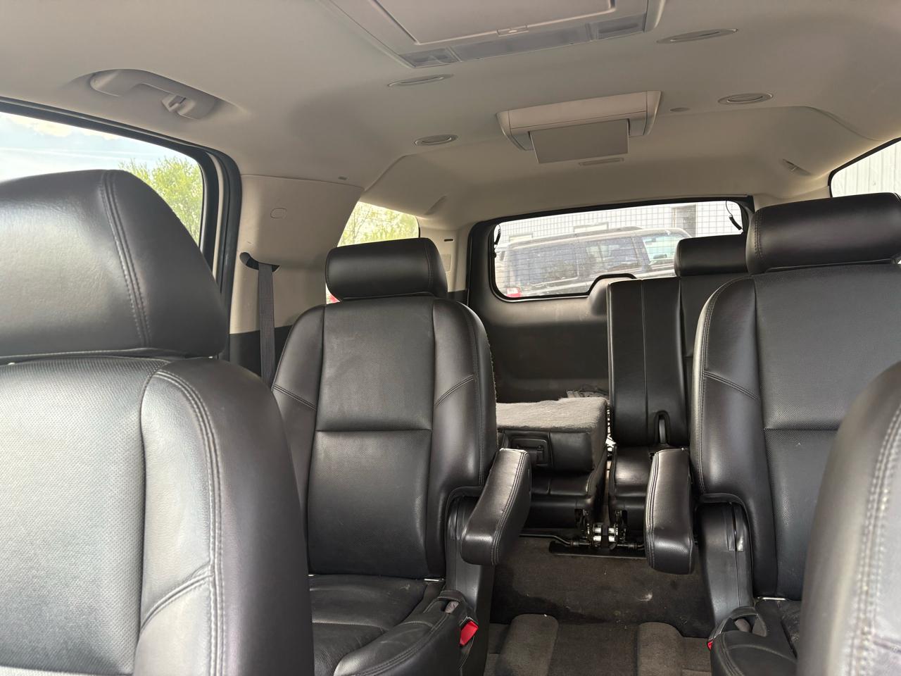 Chevrolet Suburban 4WD 4dr 1500 LTZ 2009