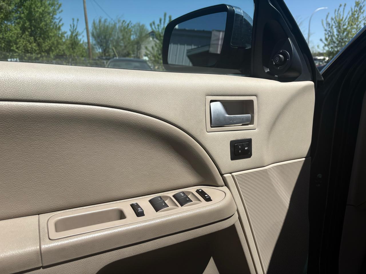 Ford Five Hundred 4dr Sdn Limited FWD 2007