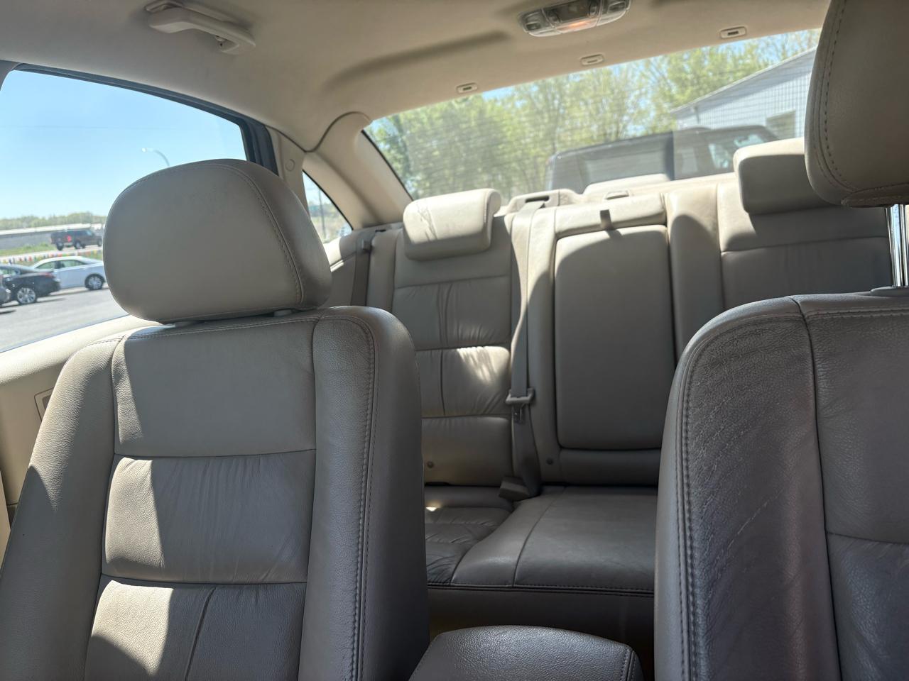 Ford Five Hundred 4dr Sdn Limited FWD 2007