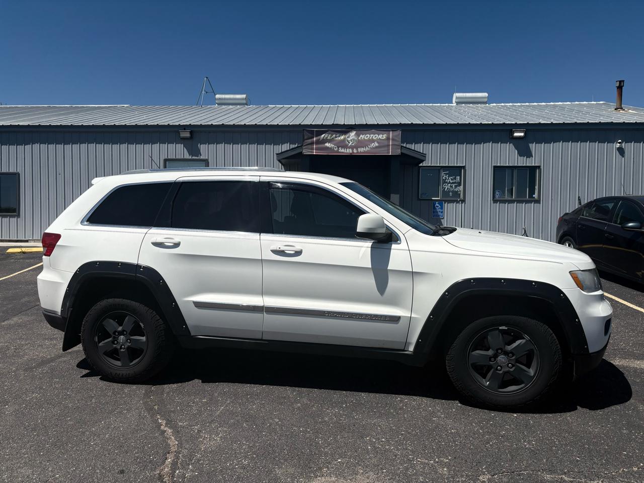 Jeep Grand Cherokee 4WD 4dr Laredo 2012