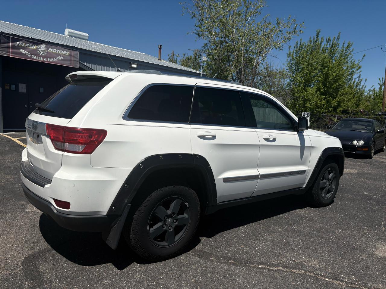 Jeep Grand Cherokee 4WD 4dr Laredo 2012