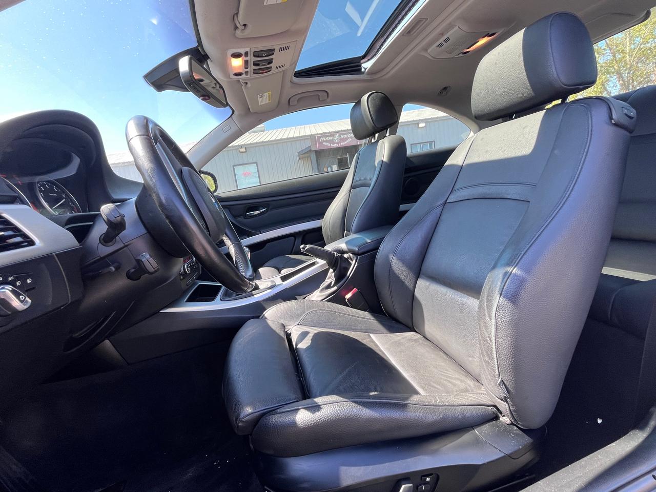 BMW 3 Series 2dr Cpe 328i xDrive AWD SULEV 2011
