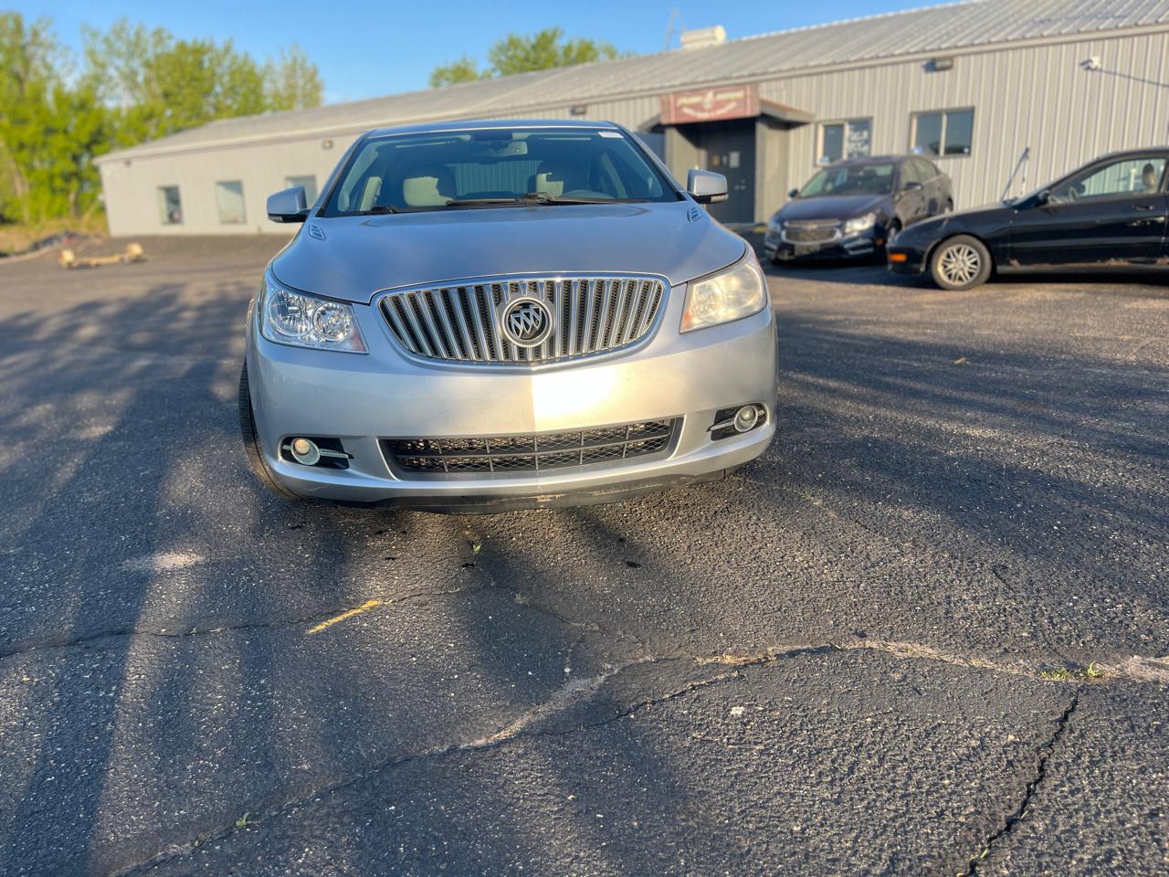 Buick LaCrosse 4dr Sdn CXL FWD 2011
