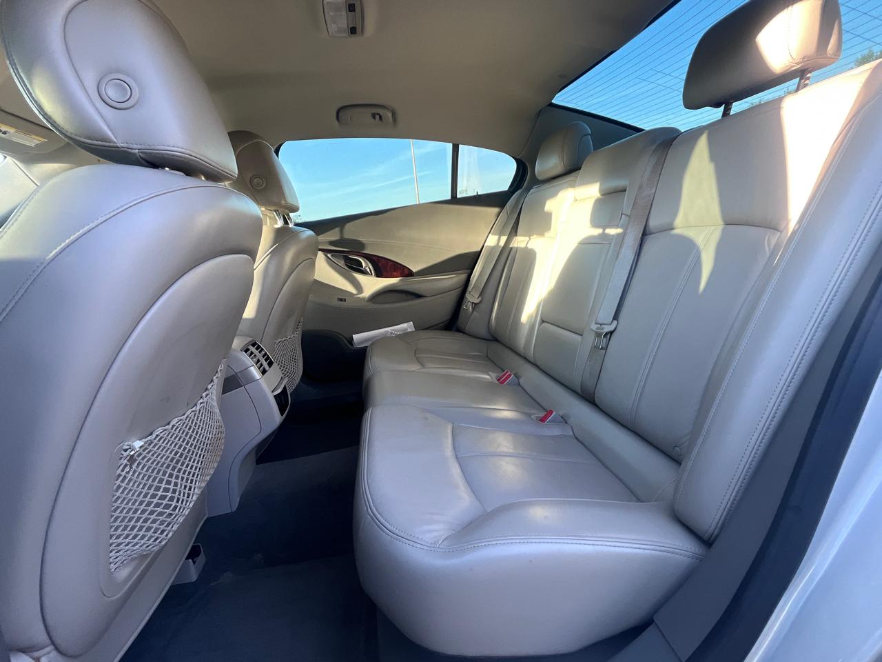 Buick LaCrosse 4dr Sdn CXL FWD 2011