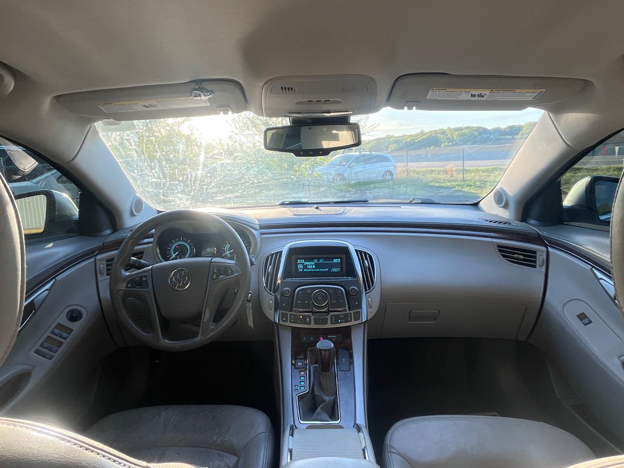 Buick LaCrosse 4dr Sdn CXL FWD 2011