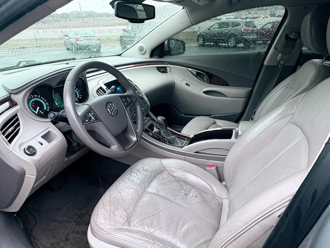 Buick LaCrosse 4dr Sdn CXL FWD 2011