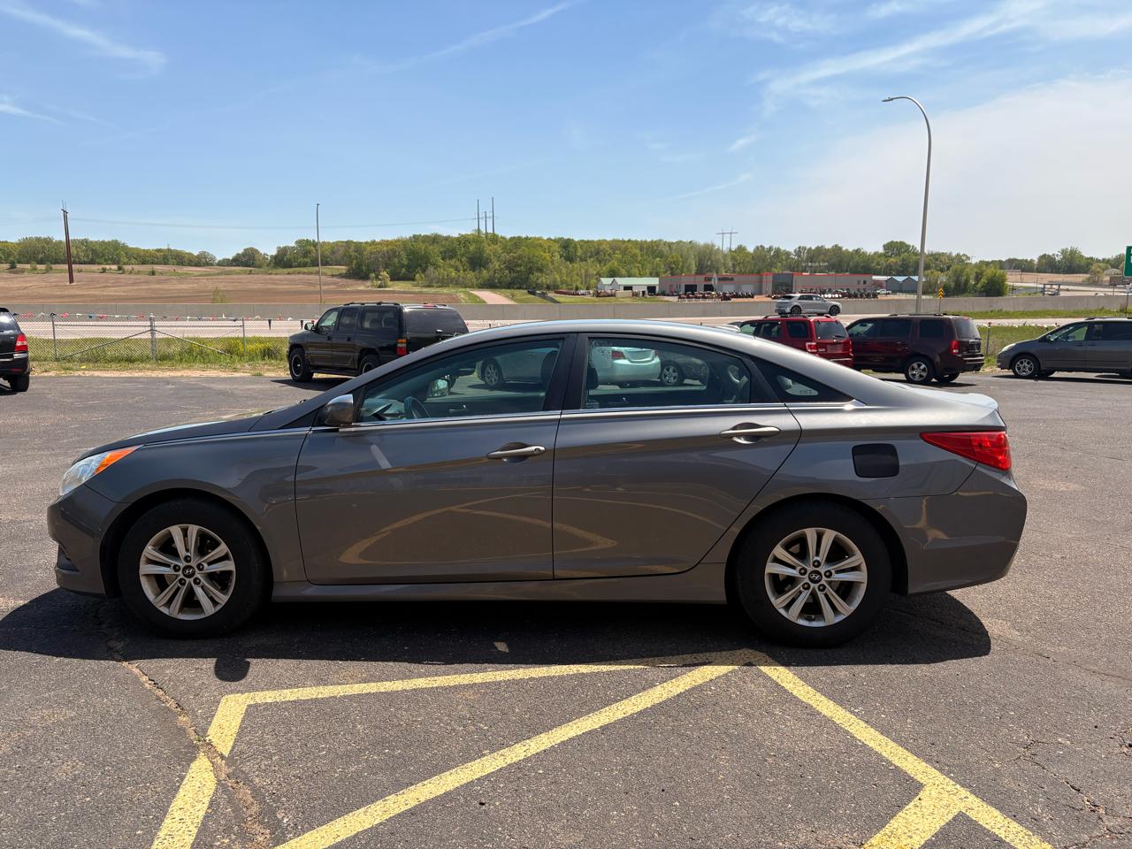 Hyundai Sonata 4dr Sdn 2.4L Auto GLS 2014