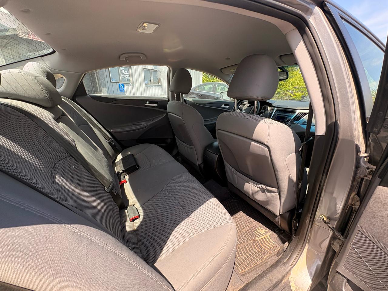 Hyundai Sonata 4dr Sdn 2.4L Auto GLS 2014
