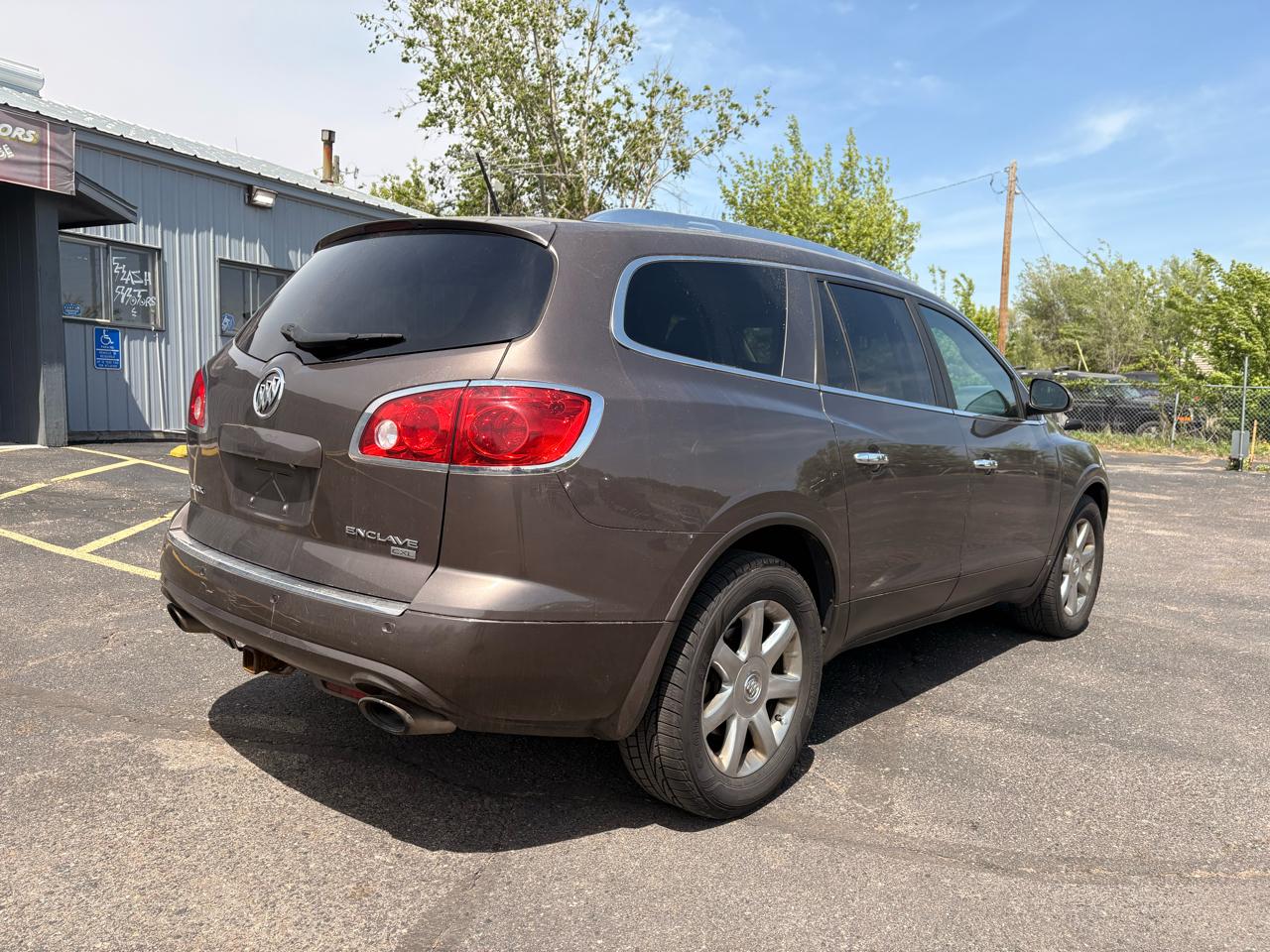 Buick Enclave AWD 4dr CXL w/1XL 2010