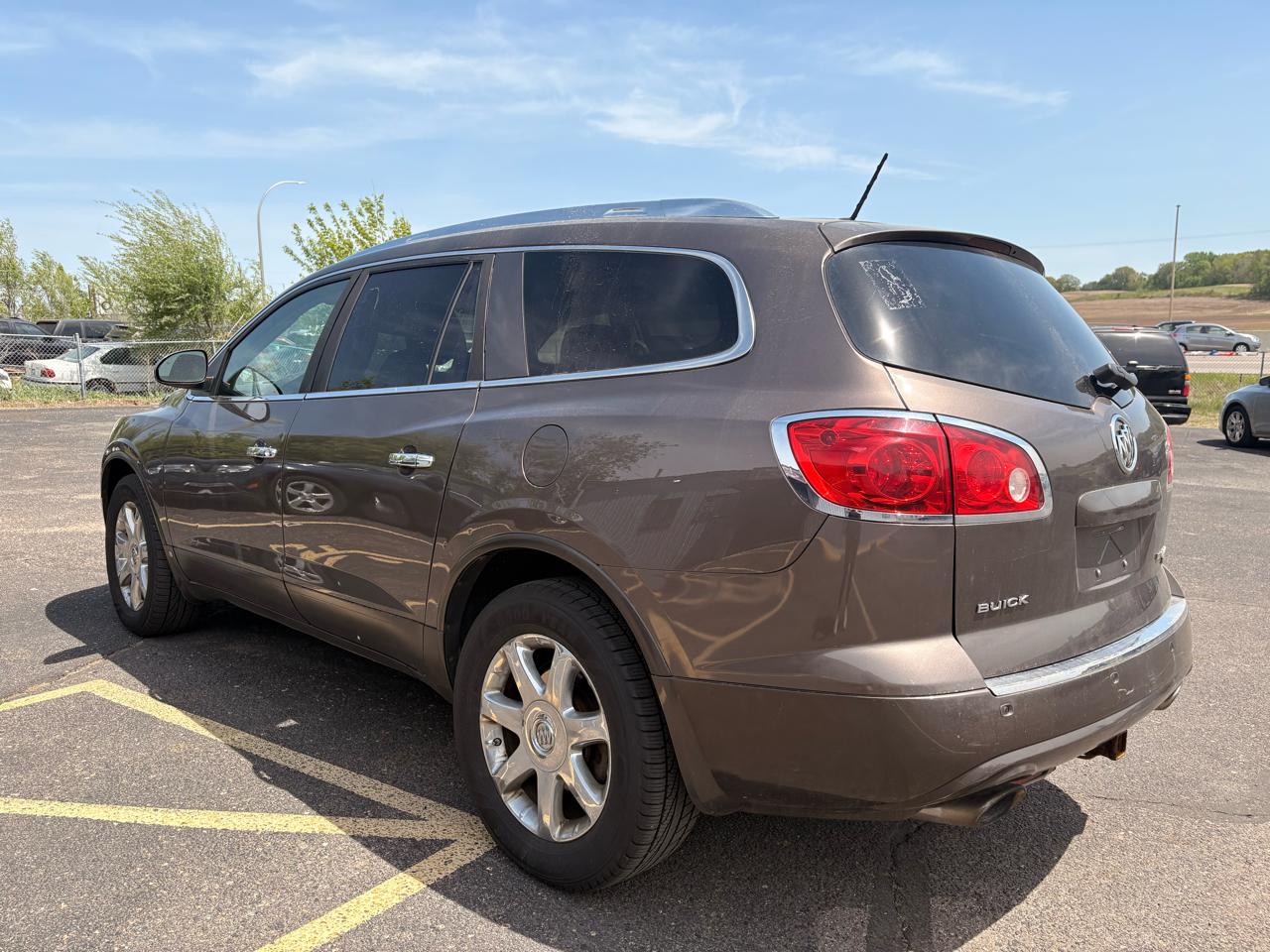 Buick Enclave AWD 4dr CXL w/1XL 2010