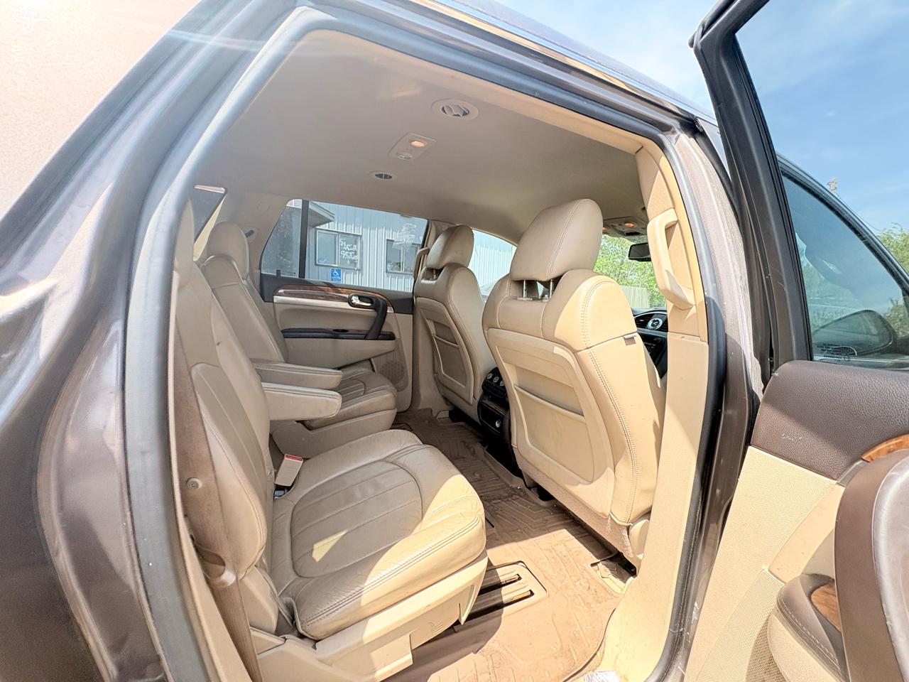 Buick Enclave AWD 4dr CXL w/1XL 2010