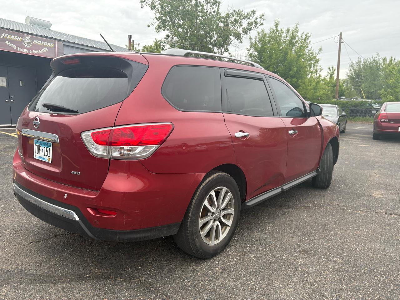 Nissan Pathfinder 4WD 4dr Platinum 2016