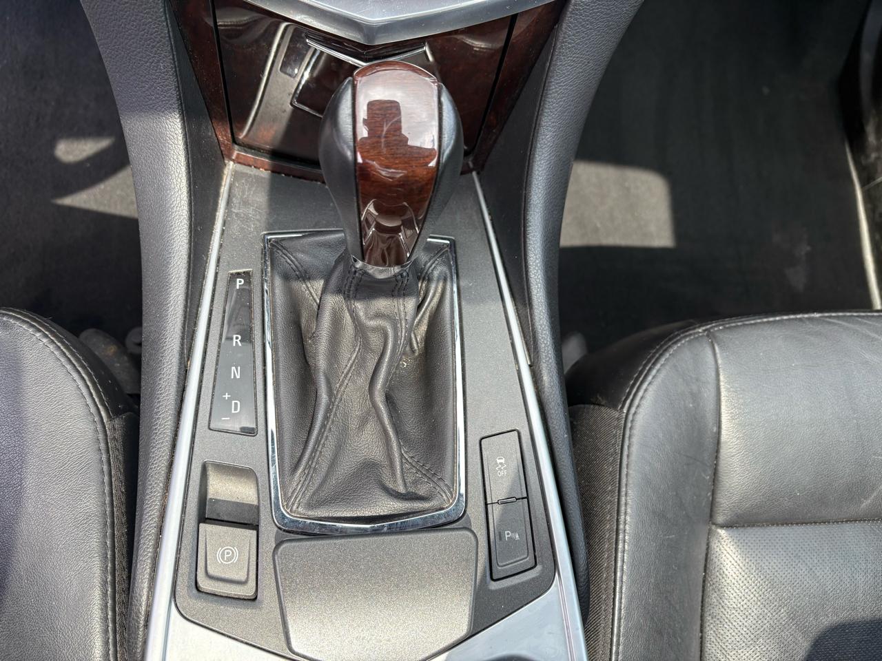Cadillac SRX AWD 4dr Luxury Collection 2011