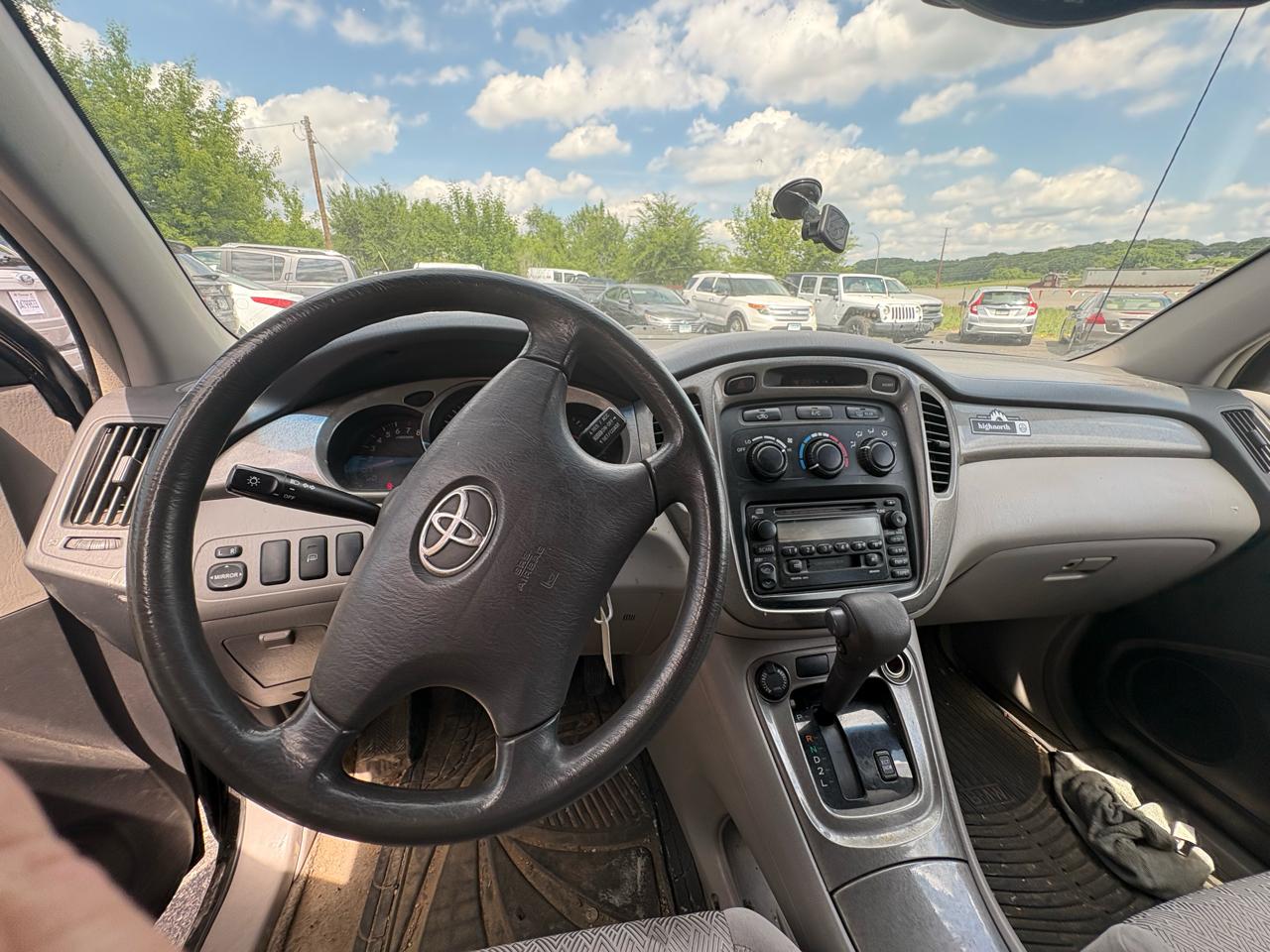 Toyota Highlander 4dr V6 4WD (Natl) 2003