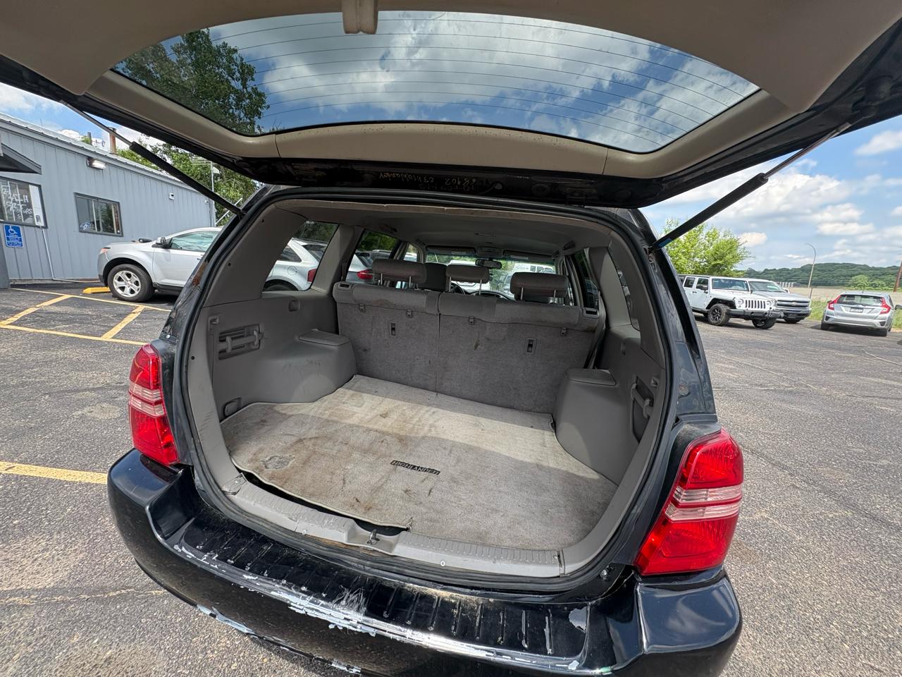 Toyota Highlander 4dr V6 4WD (Natl) 2003