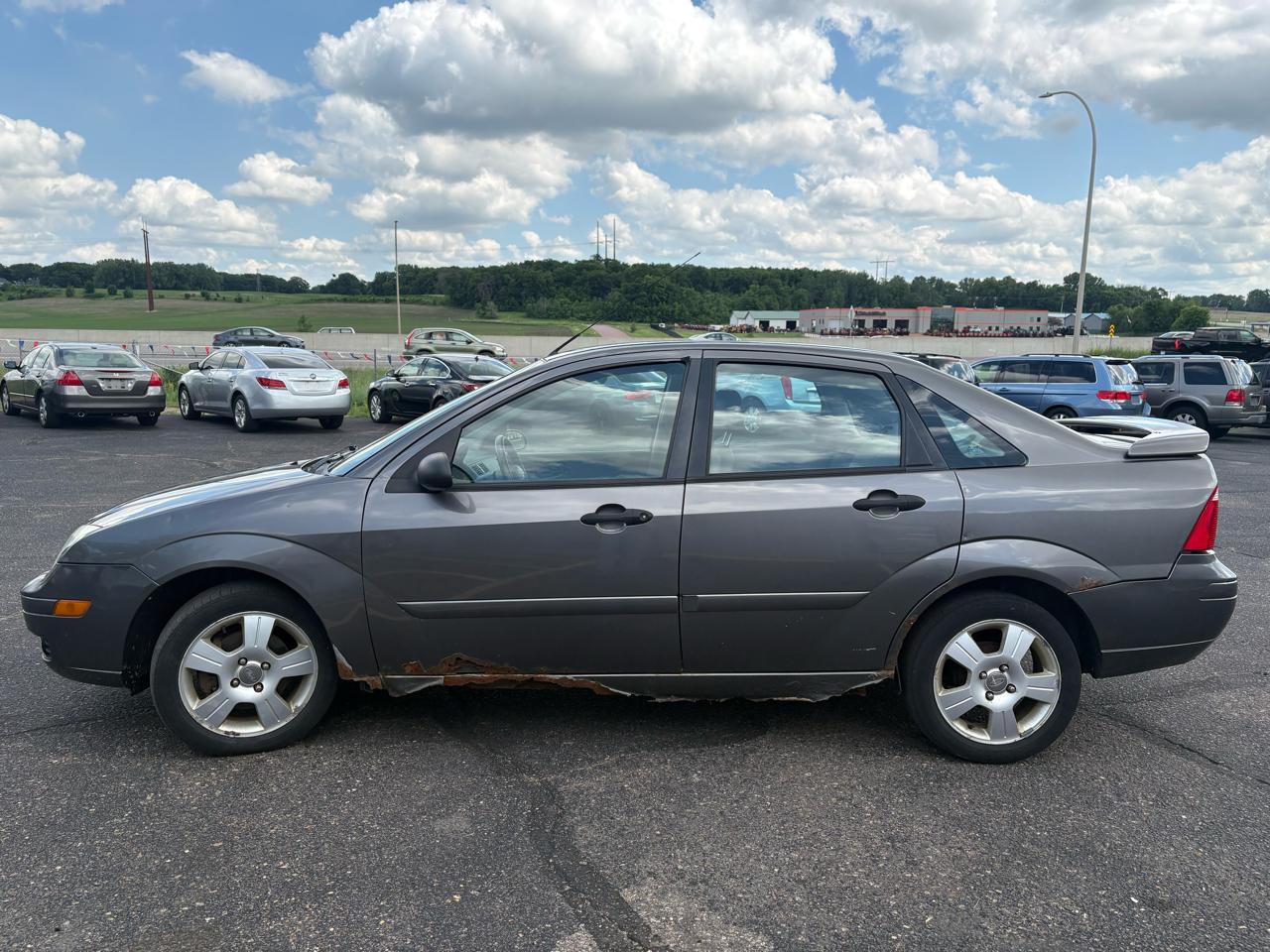 Ford Focus 4dr Sdn ZX4 SES 2005