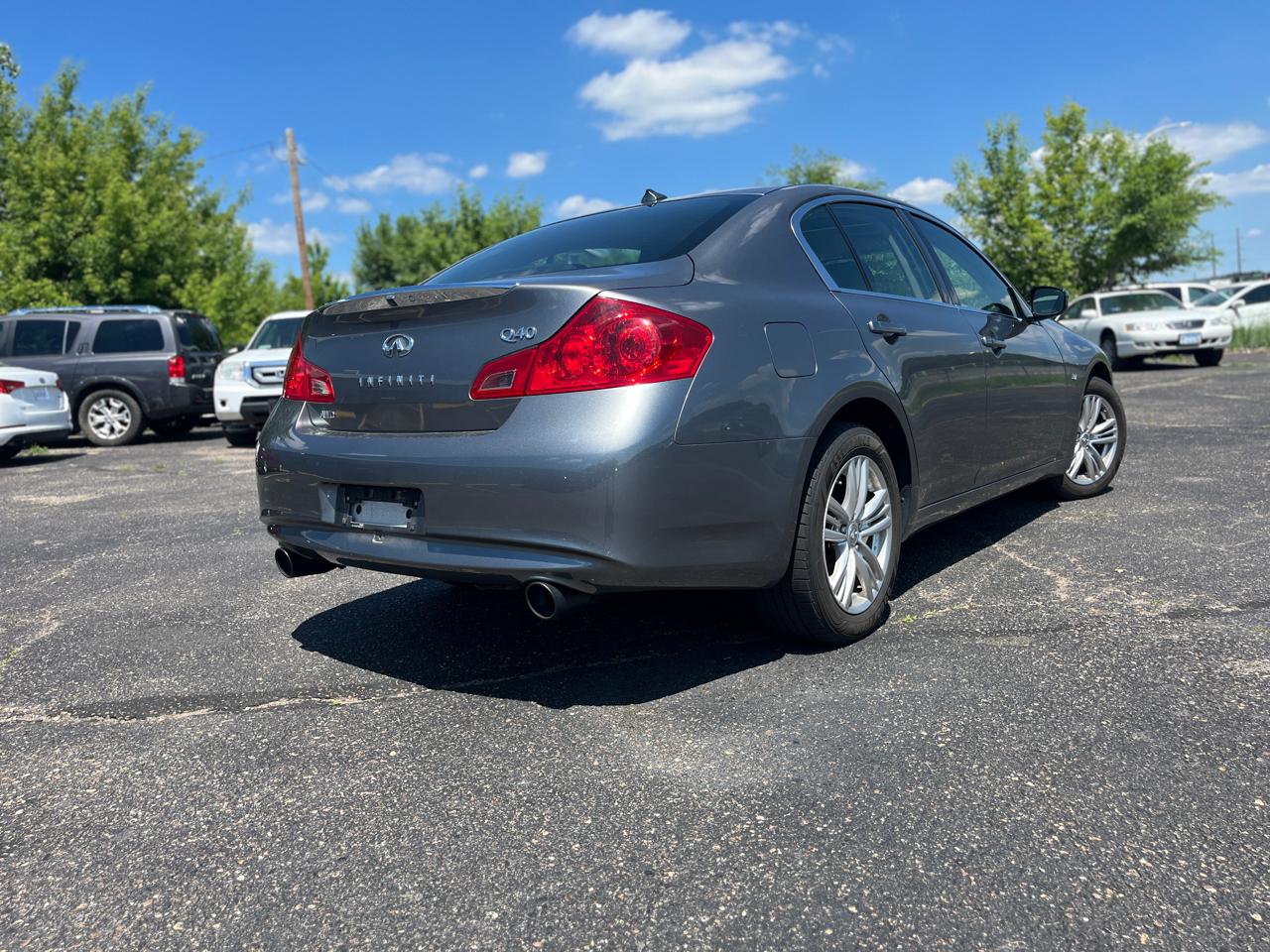 Infiniti Q40 4dr Sdn AWD 2015