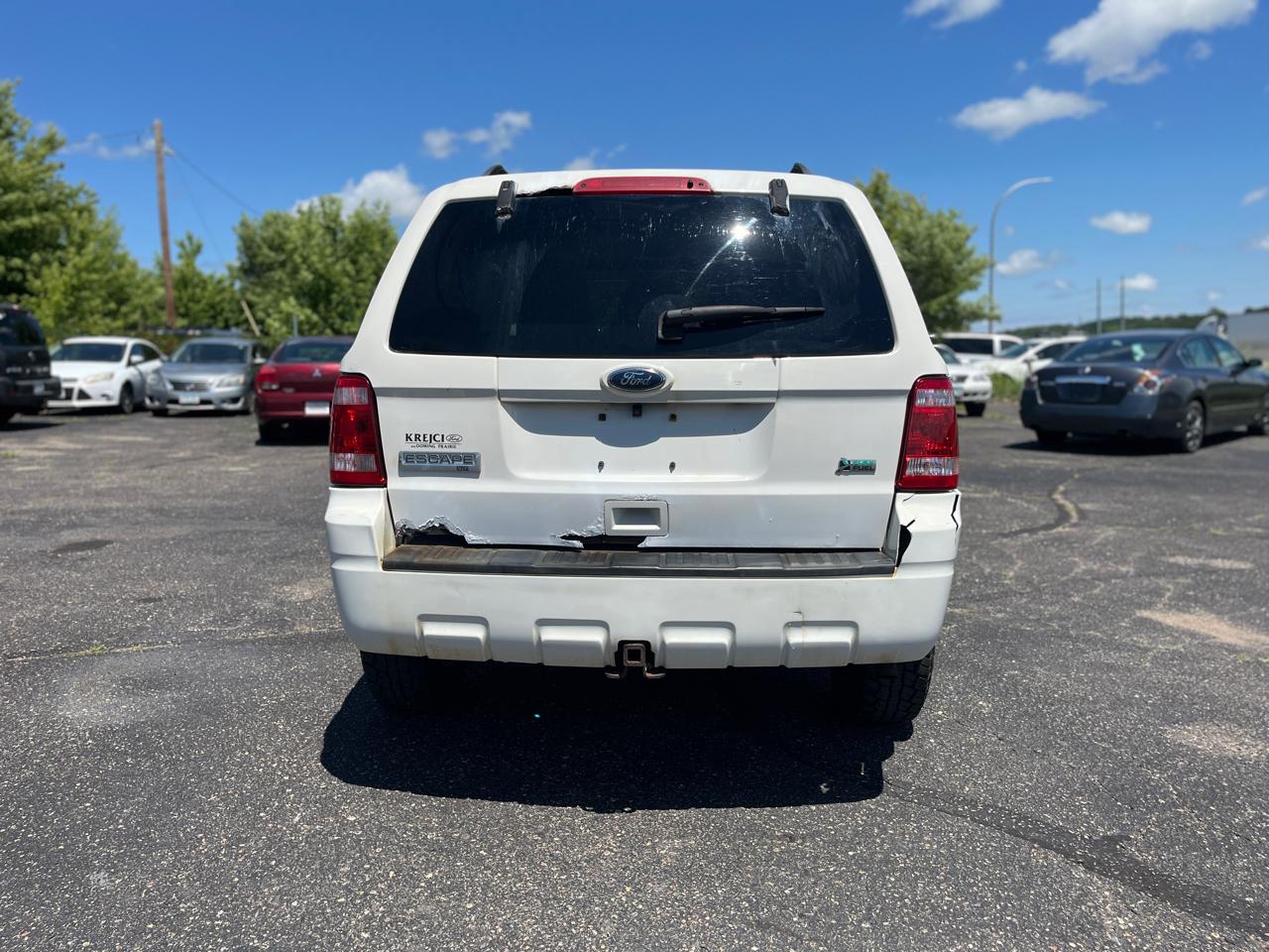 Ford Escape 4WD 4dr XLT 2010