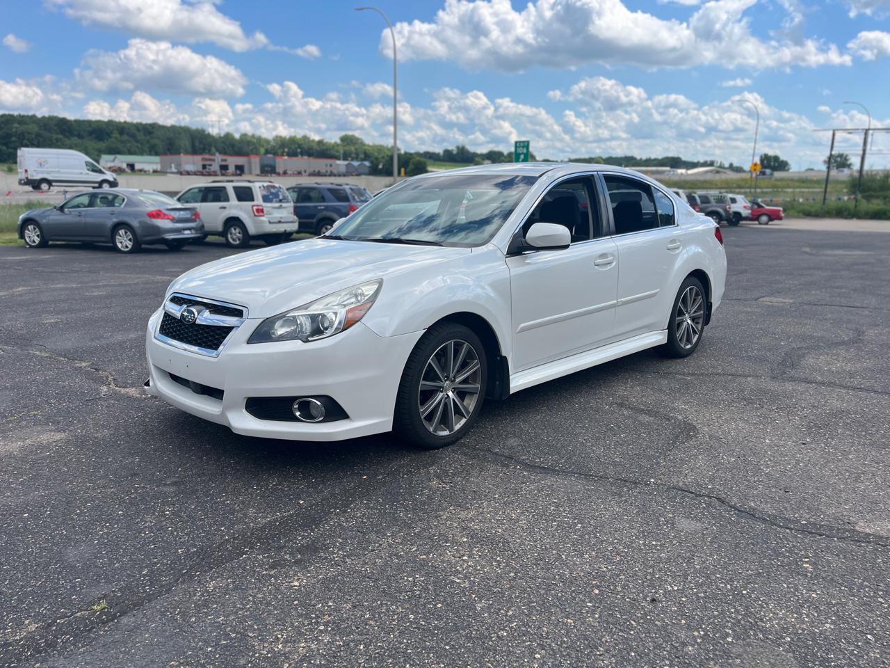 Subaru Legacy 4dr Sdn H4 Auto 2.5i Sport 2013