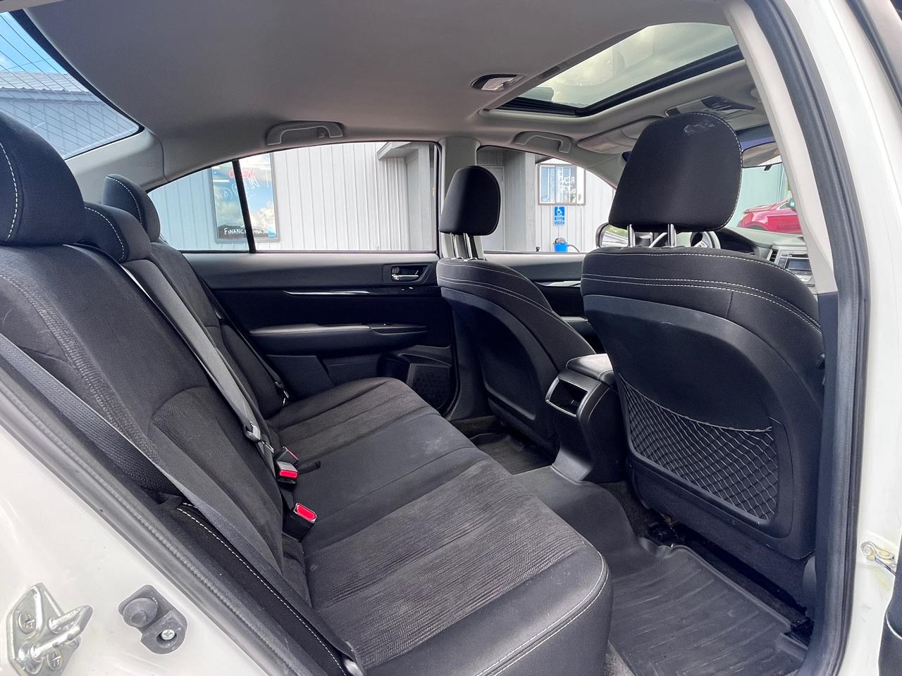 Subaru Legacy 4dr Sdn H4 Auto 2.5i Sport 2013