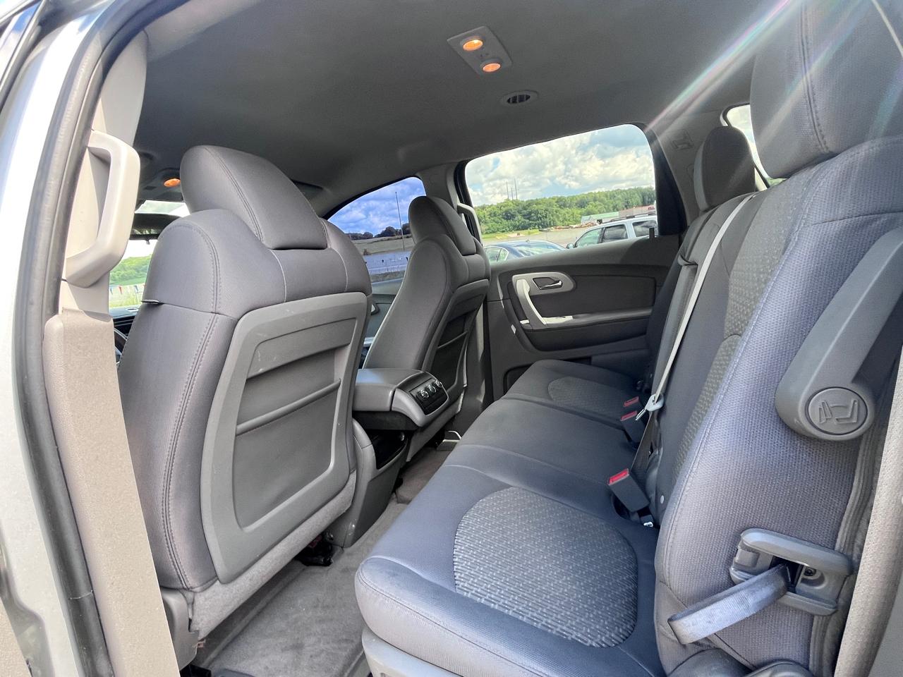 Chevrolet Traverse  2011
