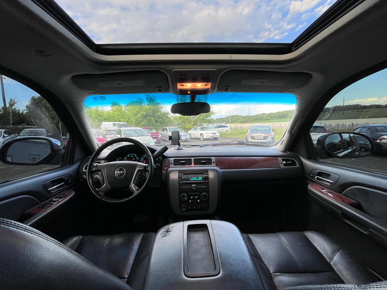 GMC Yukon XL 4WD 4dr 1500 SLT w/4SB 2008