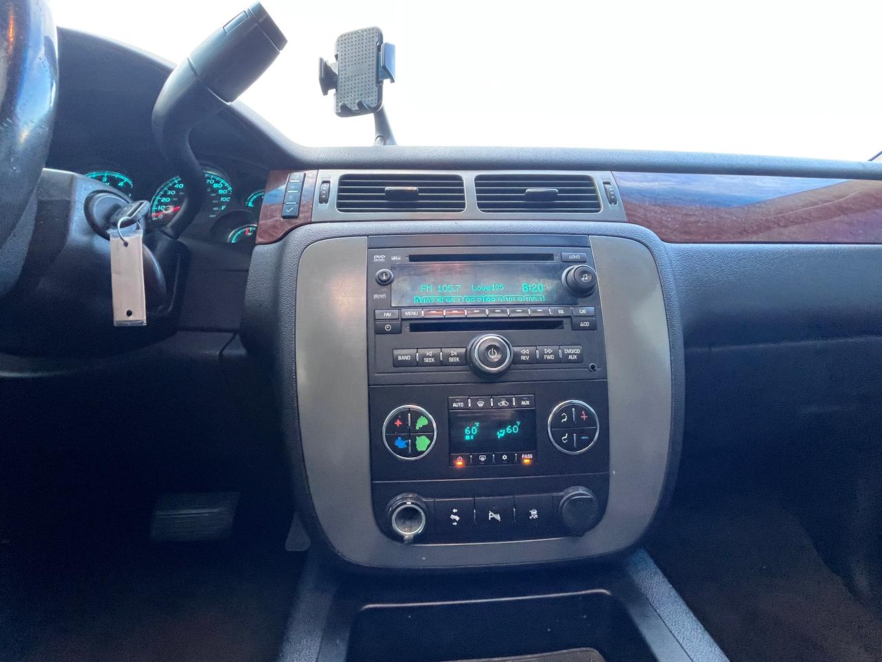GMC Yukon XL 4WD 4dr 1500 SLT w/4SB 2008