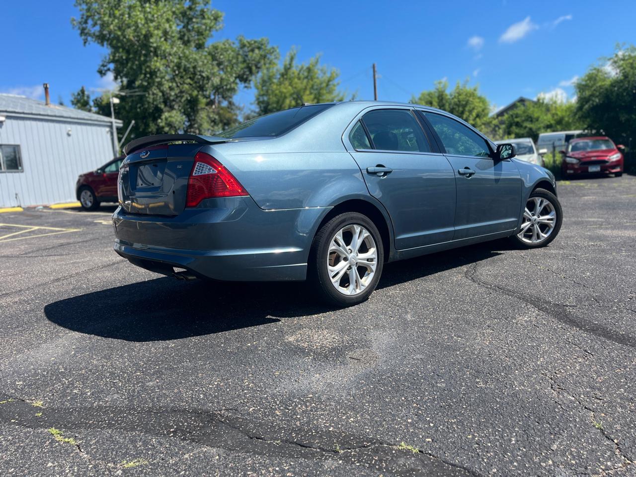 Ford Fusion 4dr Sdn SE FWD 2012