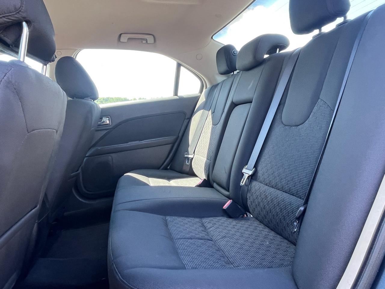 Ford Fusion 4dr Sdn SE FWD 2012