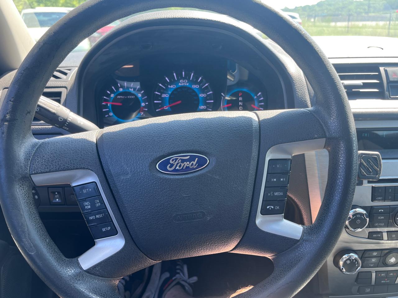 Ford Fusion 4dr Sdn SE FWD 2012
