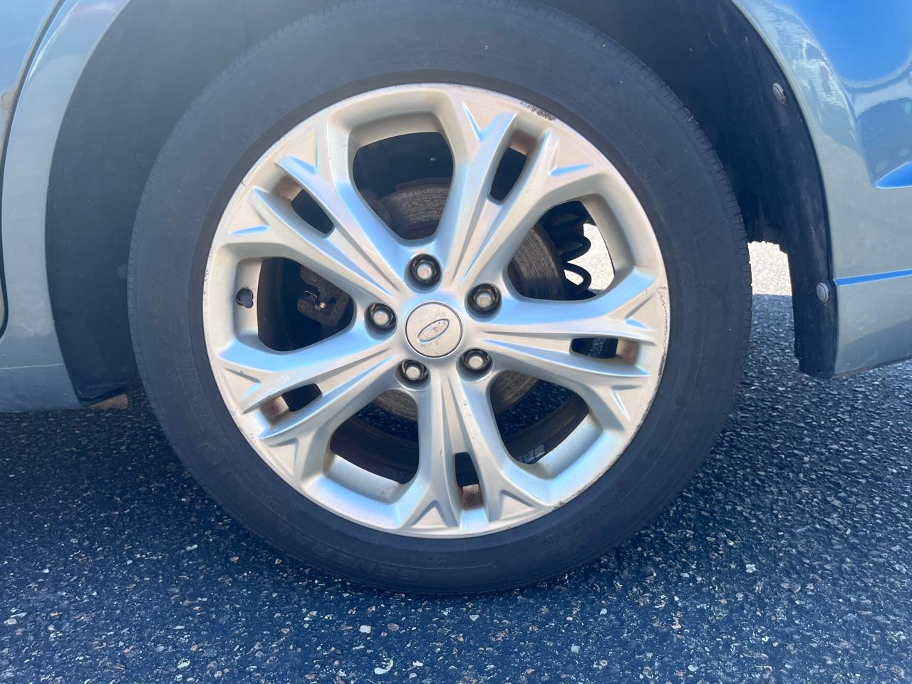 Ford Fusion 4dr Sdn SE FWD 2012