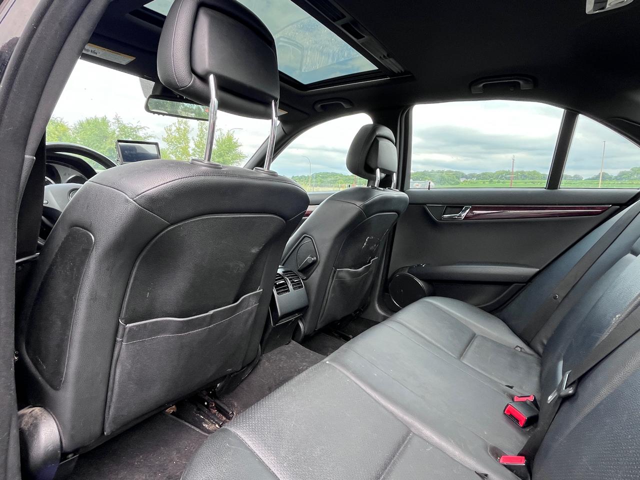 Mercedes-Benz C-Class 4dr Sdn C 300 Sport 4MATIC 2010