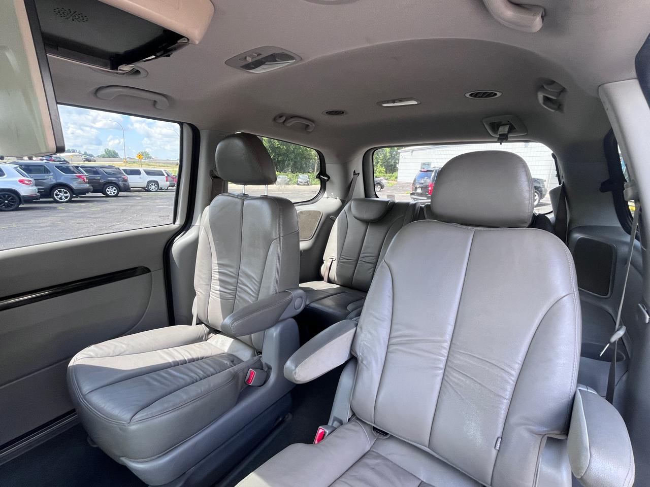 Kia Sedona 4dr Wgn EX 2012