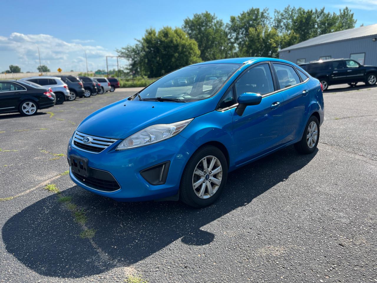 2012 Ford Fiesta 4dr Sdn SE