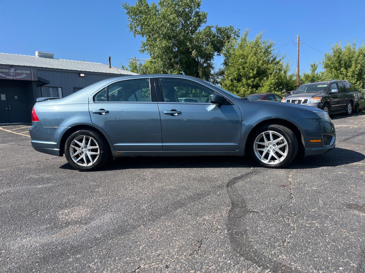 Ford Fusion  2011