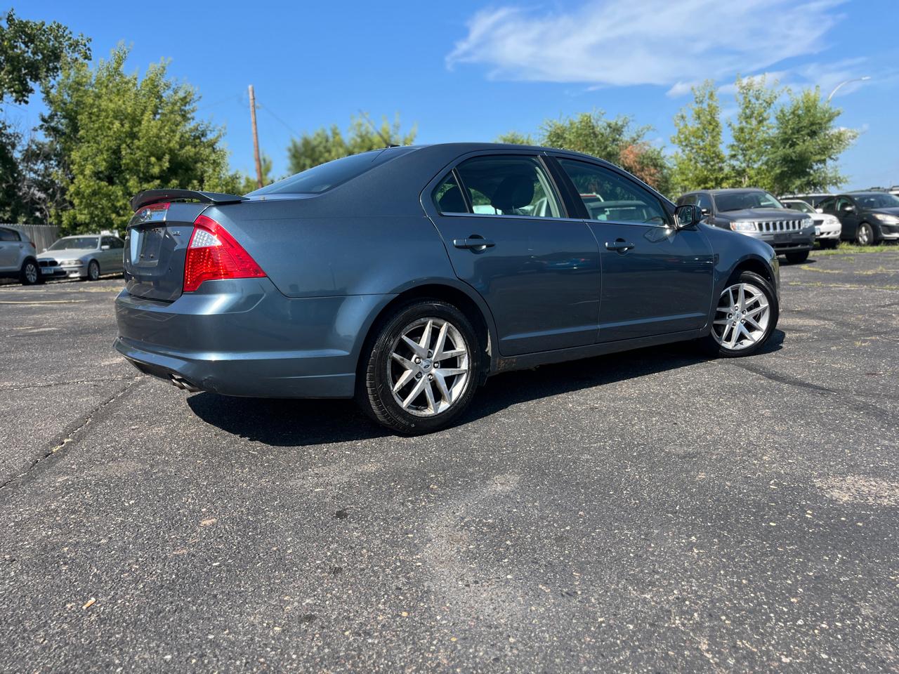 Ford Fusion  2011