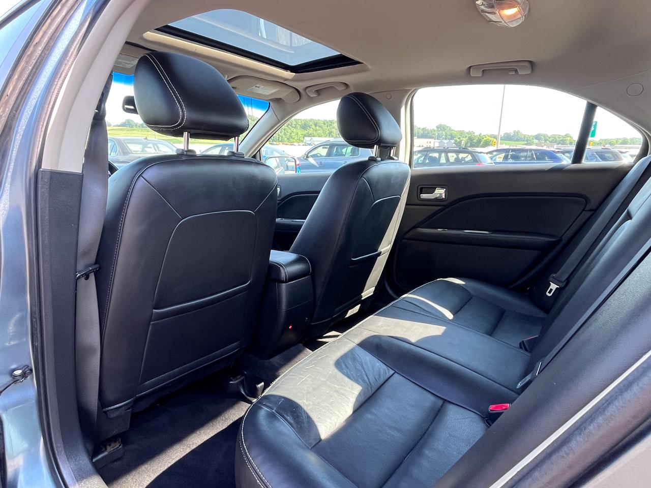 Ford Fusion  2011