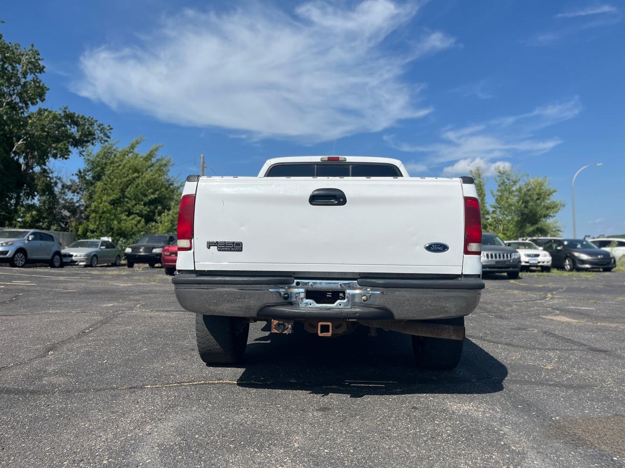 Ford Super Duty F-250 Crew Cab 156" Harley-Davidson 4WD 2004