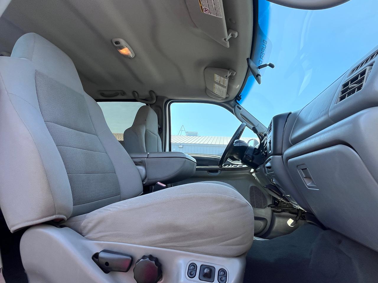 Ford Super Duty F-250 Crew Cab 156" Harley-Davidson 4WD 2004