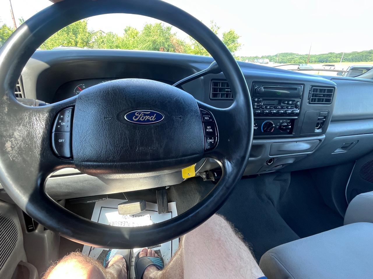 Ford Super Duty F-250 Crew Cab 156" Harley-Davidson 4WD 2004