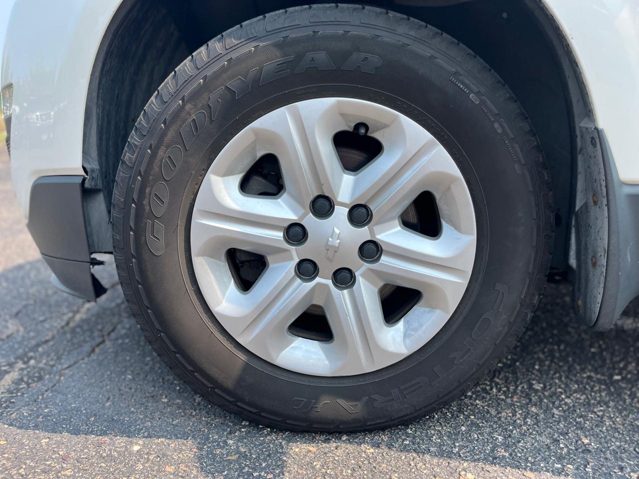 Chevrolet Traverse FWD 4dr LS 2013